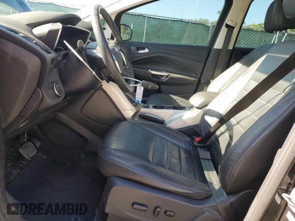 2015 Ford C-Max Energi SEL with VIN 1FADP5CU7FL109142, listed as a Copart auction lot 56117564 with 100,004 mi miles. Bid and sale history available at carsss.com. Image 7.