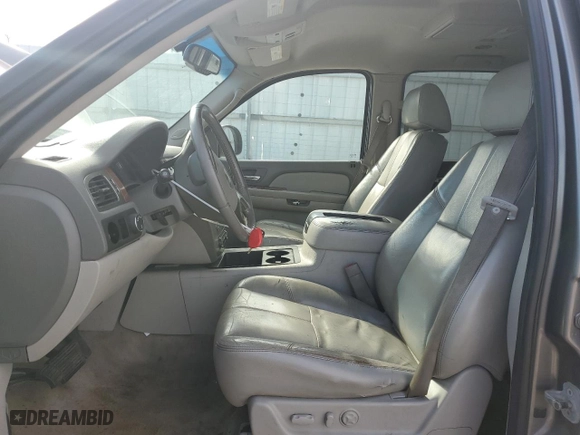 2007 GMC Yukon XL SLT with VIN 1GKFK16397R308502, listed as a Copart auction lot 43449155 with 0 mi miles and Salvage Title. Bid and sale history available at carsss.com. Image 7.