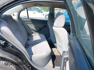 2001 Honda Civic LX z VIN 2HGES16521H558942, wystawiony jako IAAI lot #42409480 z przebiegiem 230 909 mil mil oraz . Historia ofert i sprzedaży dostępna na DreamBid. Obrazek 8.