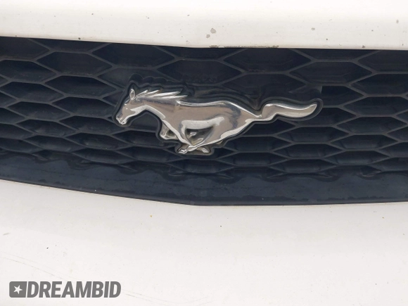2005 Ford Mustang GT Deluxe with VIN 1ZVFT82H155215011, listed as a IAAI auction lot 42387443 with 131,895 mi miles and . Bid and sale history available at DreamBid. Image 6.