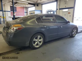 2007 Nissan Altima 3.5 SL with VIN 1N4BL21E87N442064, listed as a Copart auction lot 53791145 with 141,569 mi miles and Salvage Title. Bid and sale history available at carsss.com. Image 3.