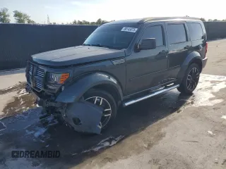 2010 Dodge Nitro SXT z VIN 1D4PT5GK3AW125926, wystawiony jako Copart lot #58145875 z przebiegiem 181 008 mil mil oraz Szkoda całkowita • Salvage title. Historia ofert i sprzedaży dostępna na DreamBid. Obrazek 1.