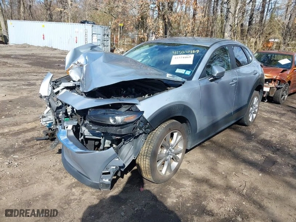 2021 Mazda CX-30 Select with VIN 3MVDMBBL3MM224650, listed as a IAAI auction lot 41524469 with 105,339 mi miles. Bid and sale history available at carsss.com. Image 2.