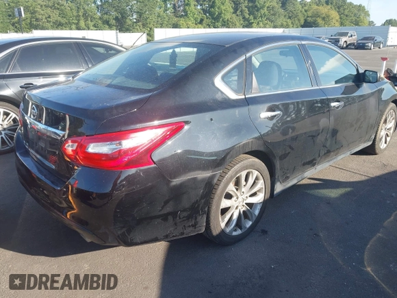 2016 Nissan Altima SR with VIN 1N4AL3AP2GC236706, listed as a IAAI auction lot 42774530 with 186,249 mi miles and . Bid and sale history available at DreamBid. Image 4.