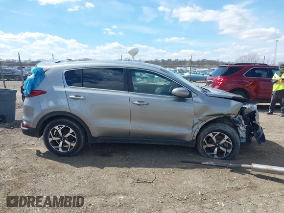 2021 Kia Sportage LX with VIN KNDPM3AC5M7894507, listed as a IAAI auction lot 41885913 with 92,035 mi miles. Bid and sale history available at carsss.com. Image 12.