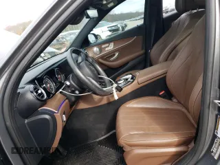 2017 Mercedes-Benz E-Class E 300 Luxury with VIN WDDZF4KB1HA090332, listed as a Copart auction lot 39104993 with 111,984 mi miles. Bid and sale history available at carsss.com. Image 7.