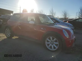 2003 MINI Hardtop S with VIN WMWRE33433TD64067, listed as a Copart auction lot 42572405 with 182,294 mi miles and Salvage Title. Bid and sale history available at DreamBid. Image 4.