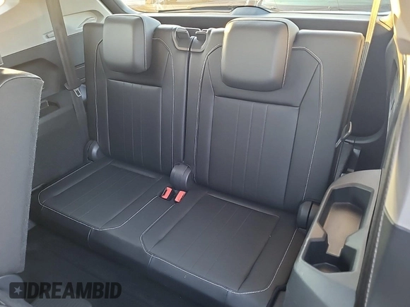 2024 Volkswagen Tiguan SE с VIN 3VV3B7AX0RM107010, выставлен на аукционе IAAI как лот 42889810 с пробегом 22 903 миль миль и . История ставок и продаж доступна на DreamBid. Изображение 61.