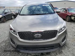 2016 Kia Sorento LX with VIN 5XYPG4A34GG014921, listed as a Copart auction lot 49845175 with 98,888 mi miles and Salvage Title. Bid and sale history available at carsss.com. Image 5.