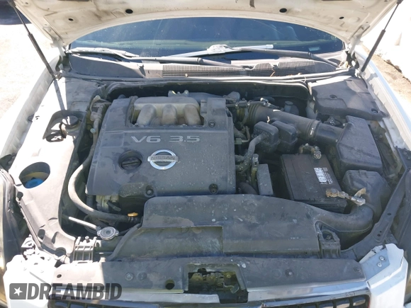 2005 Nissan Maxima 3.5 SL with VIN 1N4BA41E65C843333, listed as a IAAI auction lot 41693064 with 221,240 mi miles. Bid and sale history available at carsss.com. Image 10.