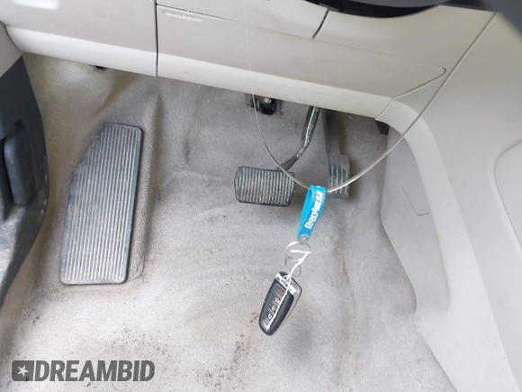 2016 Ford Escape Titanium with VIN 1FMCU9J95GUB93585, listed as a IAAI auction lot 42614106 with 124,465 mi miles and . Bid and sale history available at DreamBid. Image 11.