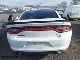 2017 Dodge Charger SE with VIN 2C3CDXBG4HH623640, listed as a IAAI auction lot 41608212 with 88,519 mi miles. Bid and sale history available at carsss.com. Image 16.