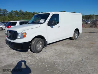2020 Nissan NV Cargo S with VIN 1N6BF0KY5LN807208, listed as a IAAI auction lot 41253736 with 31,318 mi miles. Bid and sale history available at carsss.com. Image 18.