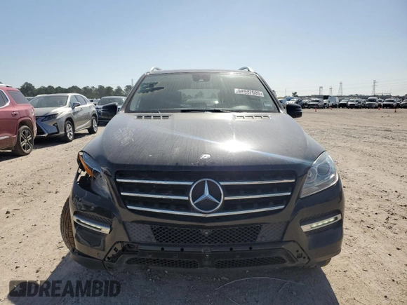 2015 Mercedes-Benz M ML 350 with VIN 4JGDA5JB8FA452465, listed as a Copart auction lot 52327605 with 92,609 mi miles and Salvage Title. Bid and sale history available at carsss.com. Image 5.