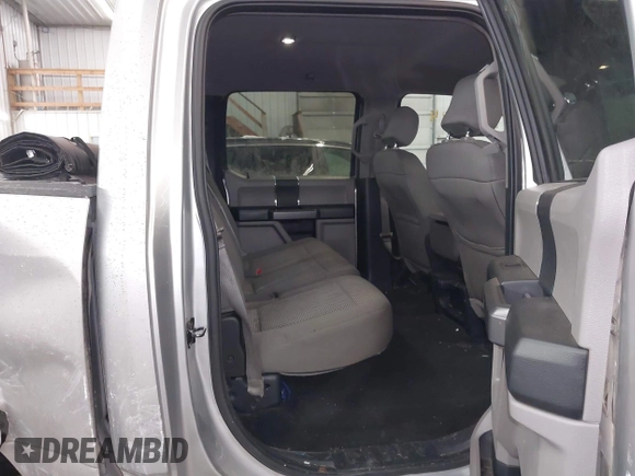 2015 Ford F-150 XLT with VIN 1FTEW1E89FFA44710, listed as a IAAI auction lot 41521584 with 158,297 mi miles. Bid and sale history available at carsss.com. Image 8.