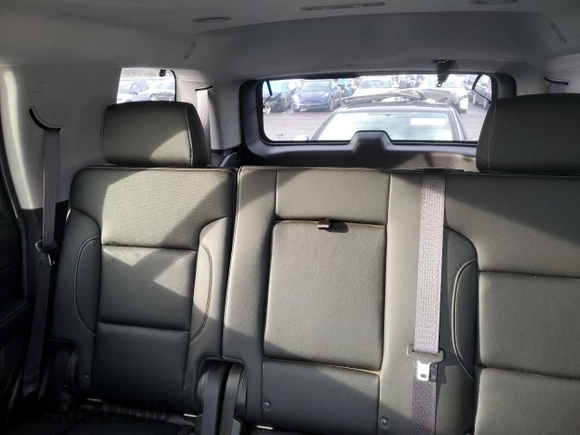 2017 GMC Yukon SLT with VIN 1GKS2BKC5HR192680, listed as a Copart auction lot 86393784 with 45,852 mi miles and Salvage Title. Bid and sale history available at DreamBid. Image 10.