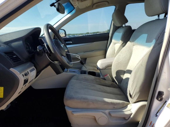 2011 Subaru Outback 2.5i z VIN 4S4BRCAC4B3355615, wystawiony jako Copart lot #56509775 z przebiegiem 139 596 mil mil oraz Czysty tytuł • Clean title. Historia ofert i sprzedaży dostępna na DreamBid. Obrazek 7.