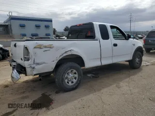 2003 Ford F-150 XL with VIN 2FTPX18L83CA04356, listed as a Copart auction lot 45232695 with 273,755 mi miles and Salvage Title. Bid and sale history available at carsss.com. Image 3.