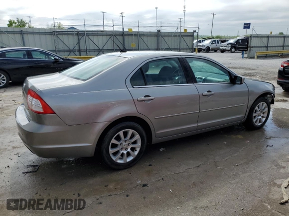 2009 Mercury Milan z VIN 3MEHM07Z89R627536, wystawiony jako Copart lot #55841295 z przebiegiem 75 774 mil mil oraz Szkoda całkowita • Salvage title. Historia ofert i sprzedaży dostępna na DreamBid. Obrazek 3.