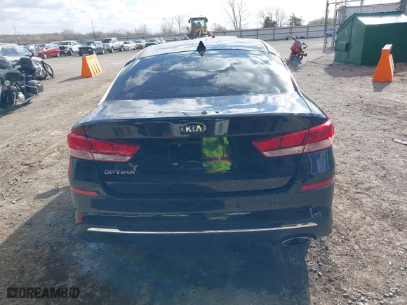 2019 Kia Optima S with VIN 5XXGT4L32KG354994, listed as a IAAI auction lot 41835258 with 99,301 mi miles. Bid and sale history available at carsss.com. Image 17.