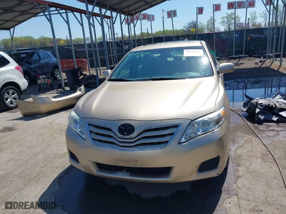 2010 Toyota Camry with VIN 4T1BF3EK0AU031841, listed as a IAAI auction lot 41978436 with 110,309 mi miles. Bid and sale history available at carsss.com. Image 13.