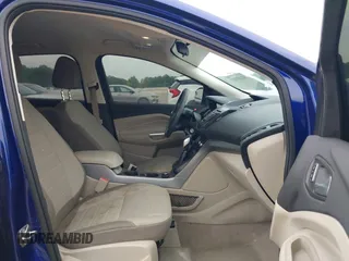 2016 Ford Escape SE z VIN 1FMCU0GX3GUC82461, wystawiony jako IAAI lot #42259207 z przebiegiem 138 939 mil mil oraz . Historia ofert i sprzedaży dostępna na DreamBid. Obrazek 5.