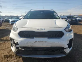2022 Kia Niro Touring SE with VIN KNDCC3LC7N5518757, listed as a Copart auction lot 77995554 with 28,842 mi miles and Salvage Title. Bid and sale history available at carsss.com. Image 5.