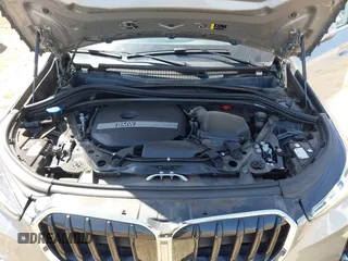 2023 BMW X1 xDrive28i z VIN WBX73EF03P5X46405, wystawiony jako IAAI lot #42038660 z przebiegiem 21 994 mil mil oraz . Historia ofert i sprzedaży dostępna na DreamBid. Obrazek 10.