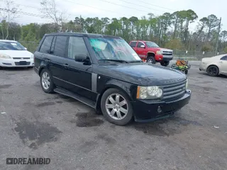 2006 Land Rover Range Rover HSE with VIN SALME15476A224382, listed as a IAAI auction lot 41820332 with 215,667 mi miles. Bid and sale history available at carsss.com. Image 1.