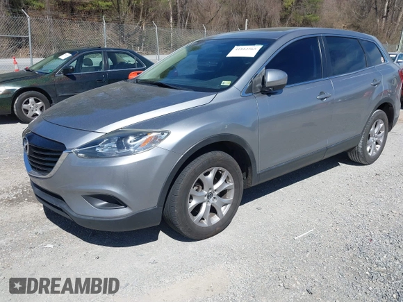 2015 Mazda CX-9 Sport with VIN JM3TB2BA7F0450544, listed as a IAAI auction lot 41812565 with 81,727 mi miles and . Bid and sale history available at carsss.com. Image 18.