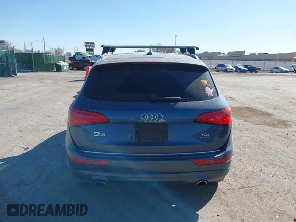 2015 Audi Q5 Premium Plus z VIN WA1CMBFP9FA122760, wystawiony jako IAAI lot #41717164 z przebiegiem 174 216 mil mil oraz . Historia ofert i sprzedaży dostępna na DreamBid. Obrazek 16.