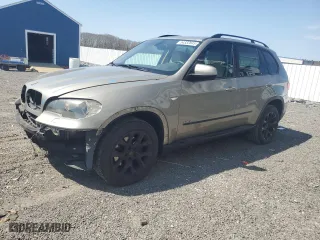 2011 BMW X5 35i with VIN 5UXZV4C53BL412825, listed as a Copart auction lot 54332845 with 167,918 mi miles and Clean Title. Bid and sale history available at carsss.com. Image 1.