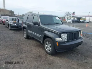 2011 Jeep Liberty Sport with VIN 1J4PN2GK2BW581496, listed as a IAAI auction lot 42080245 with 171,626 mi miles. Bid and sale history available at carsss.com. Image 1.
