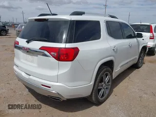 2017 GMC Acadia Denali z VIN 1GKKNPLS0HZ163792, wystawiony jako IAAI lot #41888835 z przebiegiem 106 438 mil mil oraz . Historia ofert i sprzedaży dostępna na DreamBid. Obrazek 4.