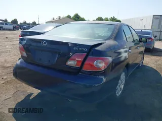 2004 Lexus ES 350 z VIN JTHBA30G245011061, wystawiony jako IAAI lot #42391223 z przebiegiem 146 919 mil mil oraz . Historia ofert i sprzedaży dostępna na DreamBid. Obrazek 4.