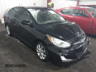 2012 Hyundai Accent GLS z VIN KMHCU4AEXCU059553, wystawiony jako IAAI lot #42207435 z przebiegiem 122 796 mil mil oraz . Historia ofert i sprzedaży dostępna na DreamBid. Obrazek 1.