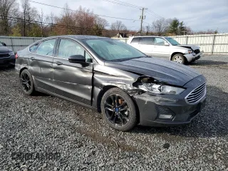 2020 Ford Fusion SE with VIN 3FA6P0HD3LR101198, listed as a Copart auction lot 50516445 with 42,221 mi miles and Salvage Title. Bid and sale history available at carsss.com. Image 4.