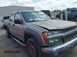 2005 Chevrolet Colorado 1SE LS Z71 z VIN 1GCDS136958225589, wystawiony jako IAAI lot #42430202 z przebiegiem 215 186 mil mil oraz . Historia ofert i sprzedaży dostępna na DreamBid. Obrazek 1.