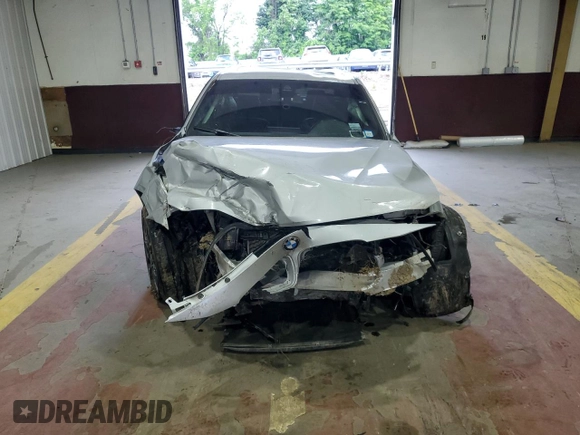2017 BMW 3 Series 340i xDrive with VIN WBA8B7G37HNU37740, listed as a Copart auction lot 58525925 with Not provided miles and Salvage title. Bid and sale history available at DreamBid. Image 5.