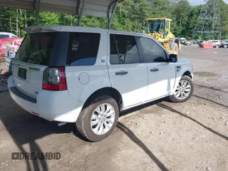 2011 Land Rover LR2 HSE with VIN SALFT2BN8BH217556, listed as a IAAI auction lot 42353594 with 184,631 mi miles and . Bid and sale history available at DreamBid. Image 4.