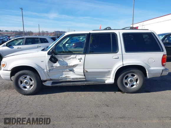 2000 Ford Explorer с VIN 1FMZU85P5YZB46204, выставлен на аукционе IAAI как лот 41550252 с пробегом 243 013 миль миль и . История ставок и продаж доступна на DreamBid. Изображение 14.
