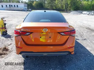 2022 Nissan Sentra SR z VIN 3N1AB8DV2NY308788, wystawiony jako IAAI lot #41999775 z przebiegiem 33 024 mil mil oraz . Historia ofert i sprzedaży dostępna na DreamBid. Obrazek 16.