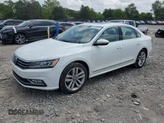 2017 Volkswagen Passat SEL Premium z VIN 1VWCT7A33HC029375, wystawiony jako Copart lot #56125345 z przebiegiem 86 588 mil mil oraz Szkoda całkowita • Salvage title. Historia ofert i sprzedaży dostępna na DreamBid. Obrazek 1.