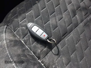 2022 Nissan Kicks S z VIN 3N1CP5BV3NL517739, wystawiony jako IAAI lot #42181025 z przebiegiem 26 087 mil mil oraz . Historia ofert i sprzedaży dostępna na DreamBid. Obrazek 11.