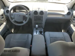 2006 Ford Freestyle SE z VIN 1FMZK01136GA36883, wystawiony jako Copart lot #56223985 z przebiegiem 156 885 mil mil oraz Szkody całkowita. Historia ofert i sprzedaży dostępna na DreamBid. Obrazek 8.