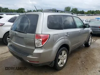 2009 Subaru Forester X with VIN JF2SH63619H751208, listed as a Copart auction lot 55813154 with 174,328 mi miles and Salvage title. Bid and sale history available at DreamBid. Image 3.