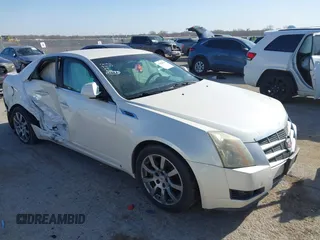 2008 Cadillac CTS RWD w/1SA with VIN 1G6DF577380211952, listed as a IAAI auction lot 41828784 with 273,085 mi miles. Bid and sale history available at carsss.com. Image 1.