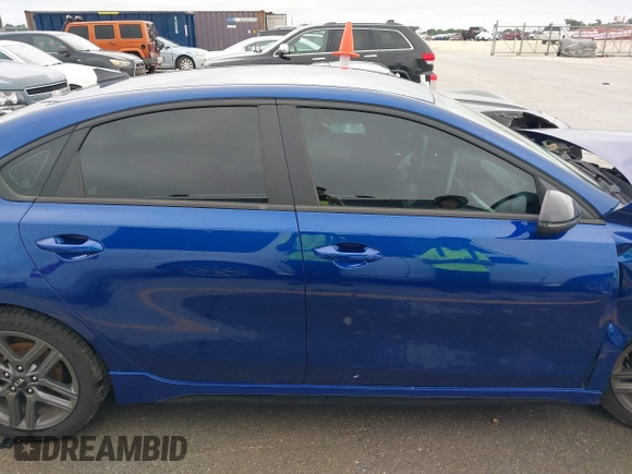 2021 Kia Forte GT-Line with VIN 3KPF34AD3ME403218, listed as a IAAI auction lot 42375319 with 56,621 mi miles and . Bid and sale history available at DreamBid. Image 14.
