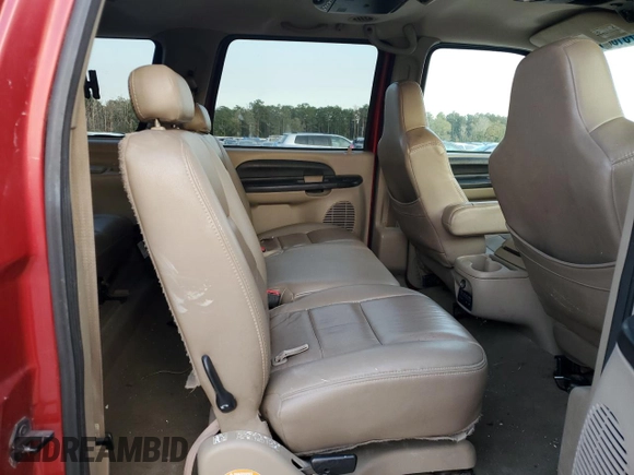 2005 Ford Excursion Special Serv с VIN 1FMNU40LX5EB61764, выставлен на аукционе Copart как лот 75188594 с пробегом Не указан миль и Списание • Salvage title. История ставок и продаж доступна на DreamBid. Изображение 11.