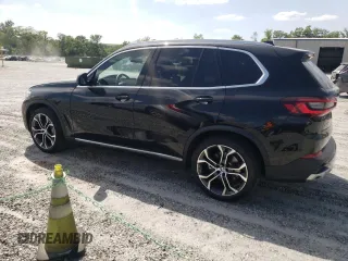2023 BMW X5 xDrive40i with VIN 5UXCR6C05P9P17158, listed as a Copart auction lot 51681103 with 8,334 mi miles. Bid and sale history available at carsss.com. Image 2.